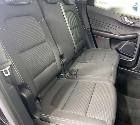 Ford Kuga 2021 - фото 10