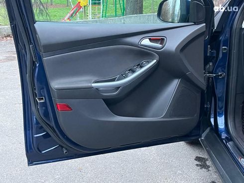 Ford Focus 2011 синий - фото 15