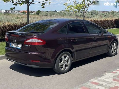 Ford Mondeo 2010 - фото 9