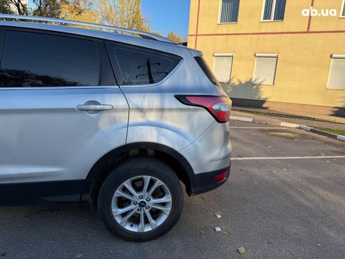 Ford Kuga 2019 серый - фото 10