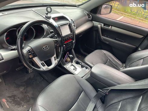 Kia Sorento 2012 - фото 10