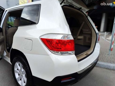 Toyota Highlander 2012 - фото 14