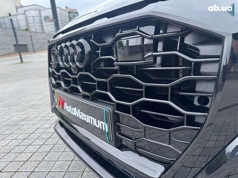Audi RS Q8 2020 - фото 11