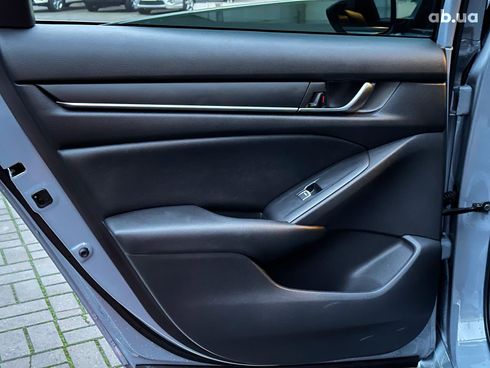 Honda Accord 2022 серый - фото 13