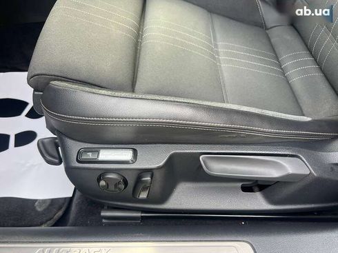 Volkswagen Passat 2016 - фото 11