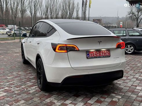 Tesla Model Y 2021 - фото 6