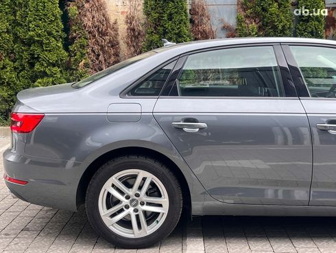 Audi A4 2017 серый - фото 19