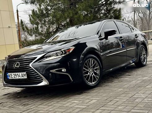 Lexus ES 2018 - фото 2