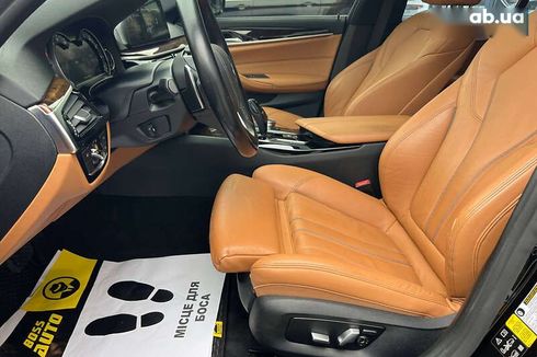BMW 5 серия 2018 - фото 21