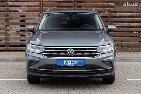 Volkswagen Tiguan 2022 - фото 3