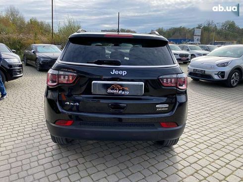 Jeep Compass 2017 - фото 6