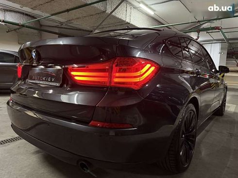 BMW 5 серия 2015 - фото 14
