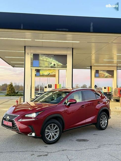 Lexus NX 2018 - фото 11