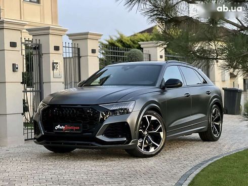 Audi RS Q8 2021 - фото 5