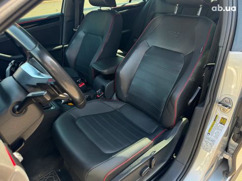 Volkswagen Jetta 2015 серый - фото 31
