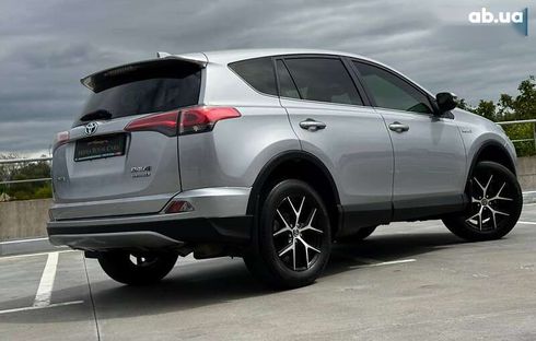 Toyota RAV4 2016 - фото 15