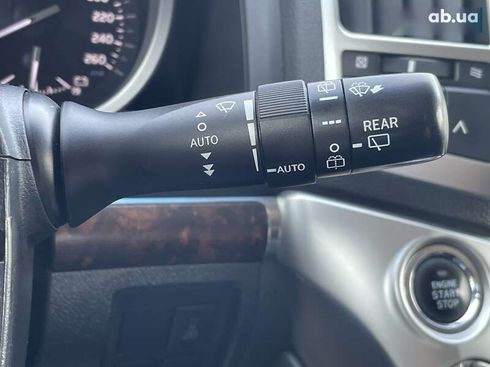 Toyota Land Cruiser 2012 - фото 30