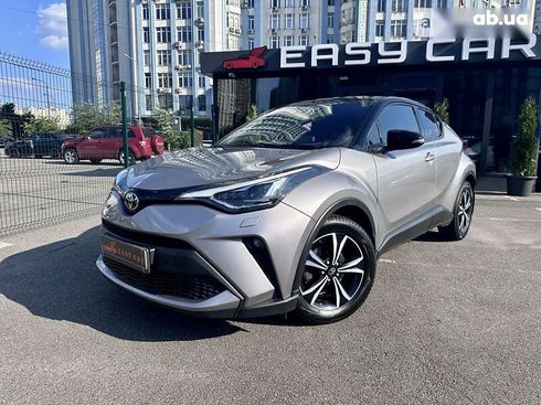 Toyota C-HR 2019 - фото 2