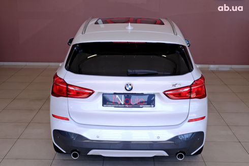 BMW X1 2018 белый - фото 6