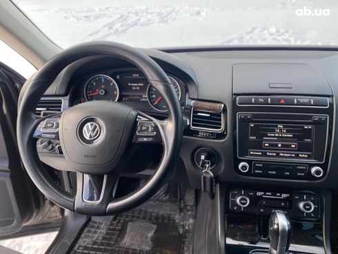 Volkswagen Touareg 2016 коричневый - фото 59