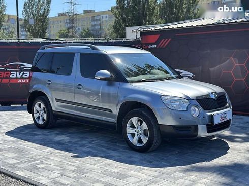 Skoda Yeti 2012 - фото 4