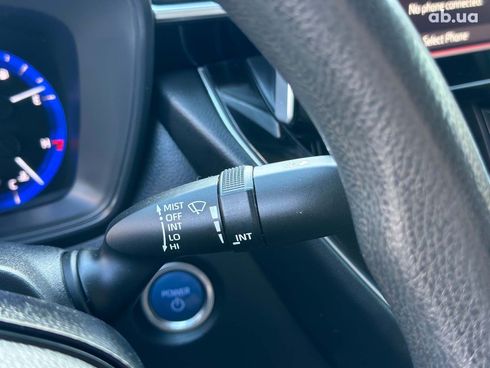 Toyota Corolla 2021 белый - фото 28