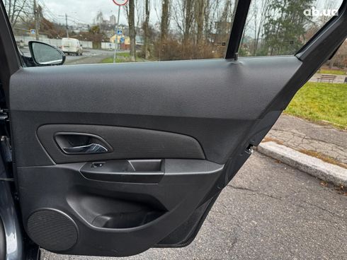 Chevrolet Cruze 2013 серый - фото 28