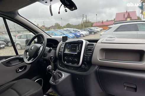 Renault Trafic 2017 - фото 21