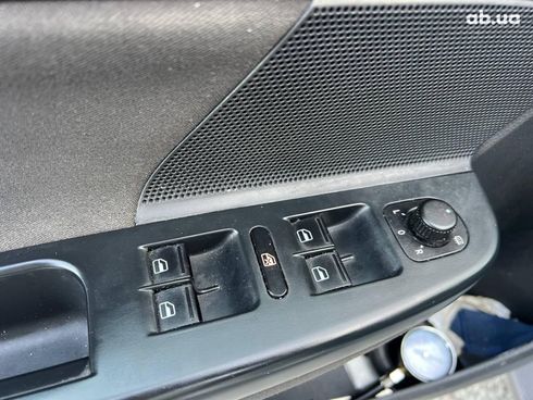 Volkswagen Golf 2012 белый - фото 16