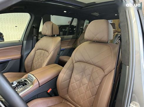 BMW X7 2022 - фото 24