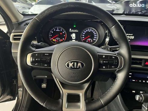 Kia K5 2020 - фото 12