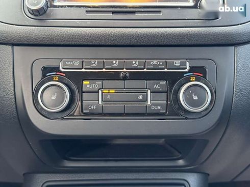 Volkswagen Golf 2011 - фото 17