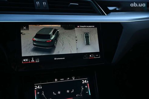 Audi e-tron S 2021 - фото 21