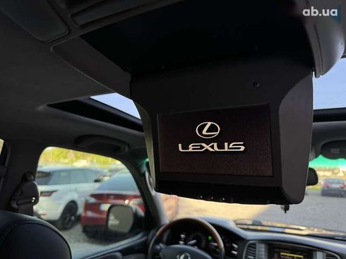 Lexus LX 2005 - фото 27