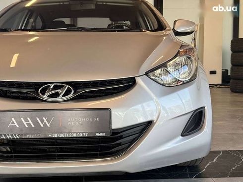Hyundai Elantra 2012 - фото 4