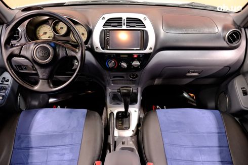 Toyota RAV4 2001 серебристый - фото 7