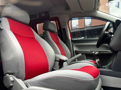 Volkswagen Caddy 2009 - фото 7