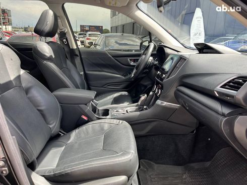 Subaru Forester 2019 черный - фото 35