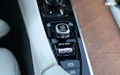 Volvo XC90 2019 - фото 19