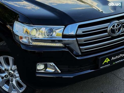 Toyota Land Cruiser 2019 - фото 11
