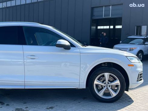 Audi Q5 2019 белый - фото 64