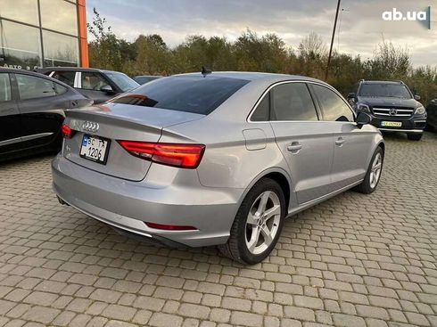 Audi A3 2018 - фото 8