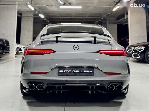 Mercedes-Benz AMG GT 4 2019 - фото 6