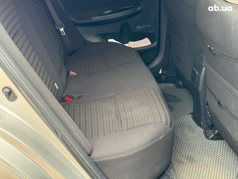 Toyota Corolla 2010 серый - фото 56