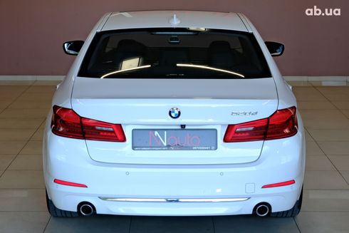 BMW 5 серия 2019 белый - фото 6