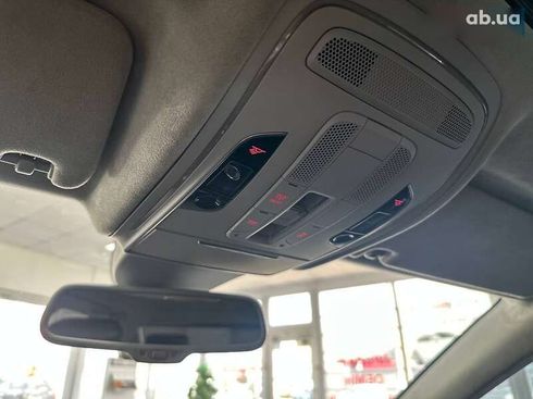 Audi A8 2013 - фото 27