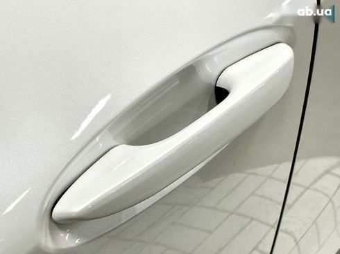 Lexus UX 2019 - фото 13