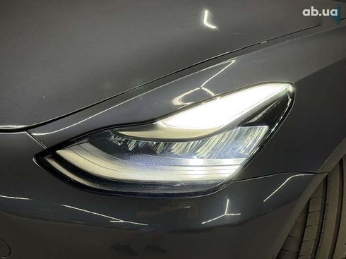 Tesla Model 3 2019 - фото 6