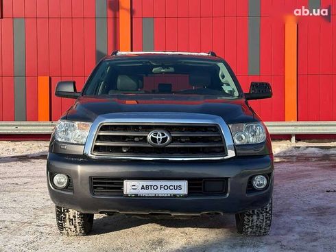 Toyota Sequoia 2014 - фото 4