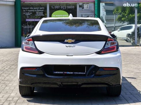 Chevrolet Volt 2018 - фото 6
